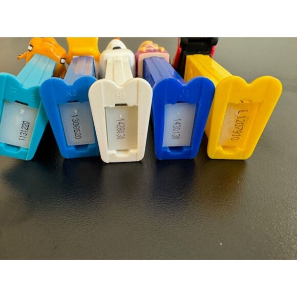 Disney Pixar Collectable Pez Dispensers Lot Fronzen, Cars, Nemo, Donald Duck - Picture 4 of 15